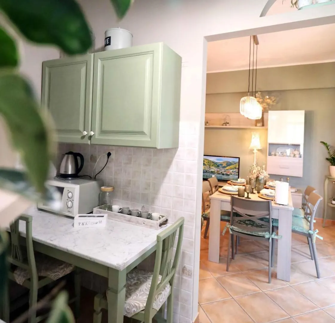 Holiday home L'Oasi Tra Mare E Monti Villa Lerici Italy